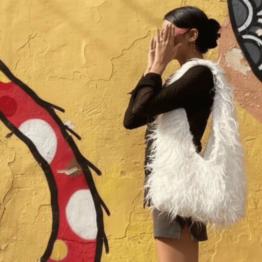 NWT BLACK Ari Faux Fur Hobo Bag – Soft Plush Shoulder Purse with Gold Hardware - Picture 2 of 3